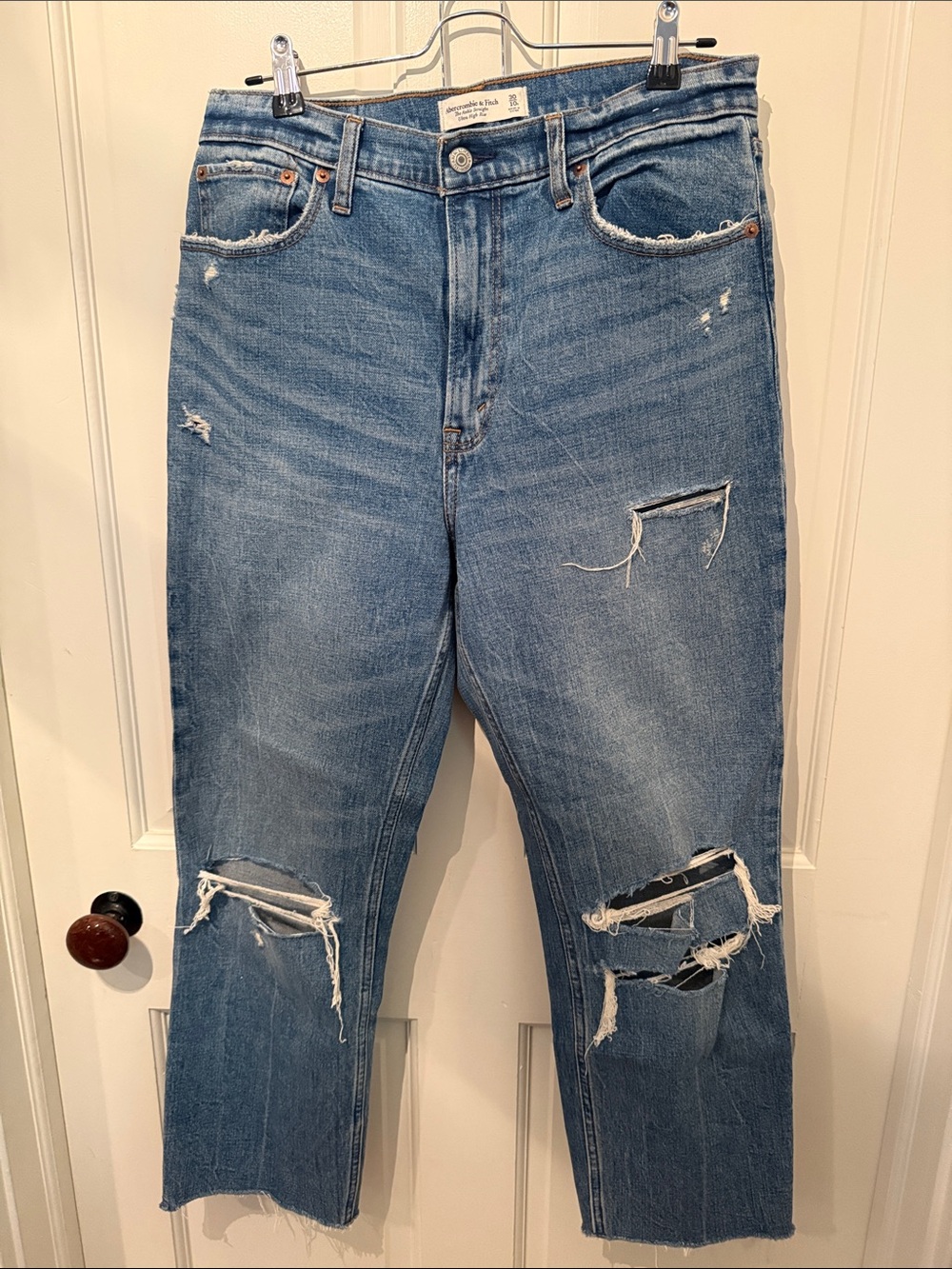Abercrombie & Fitch Distressed Cropped Blue Jeans